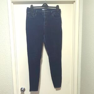 Old Navy Rockstar Super Skinny Jeans